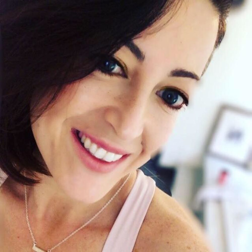 Meet your Posher, Maxine